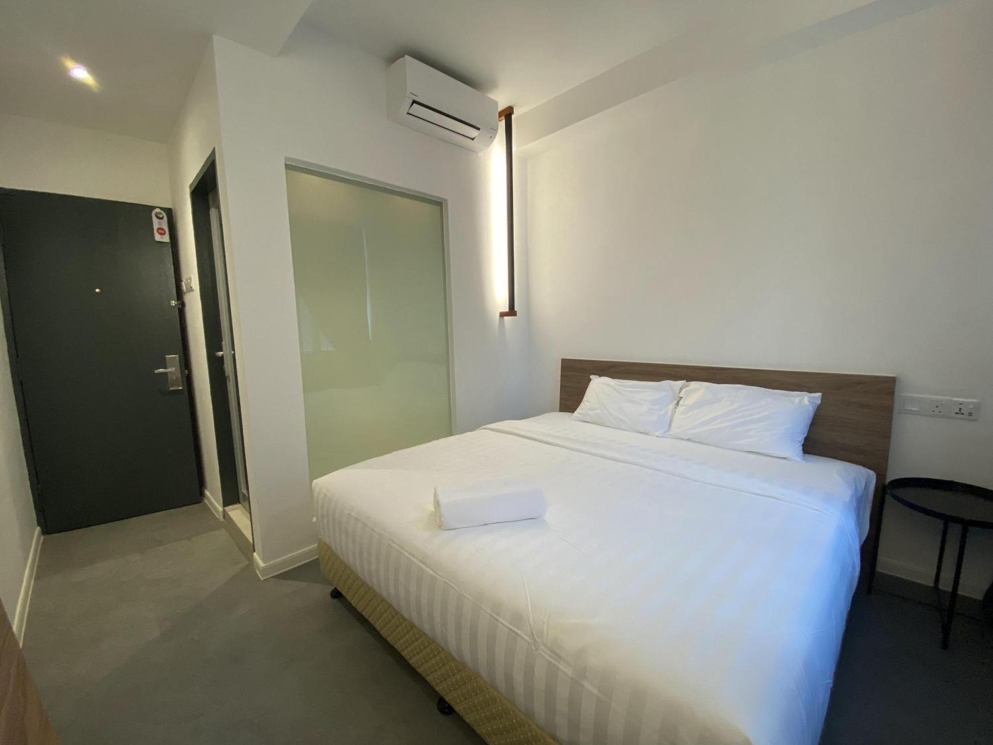T Hotel Jalan Sultanah Алор Сетар Екстериор снимка